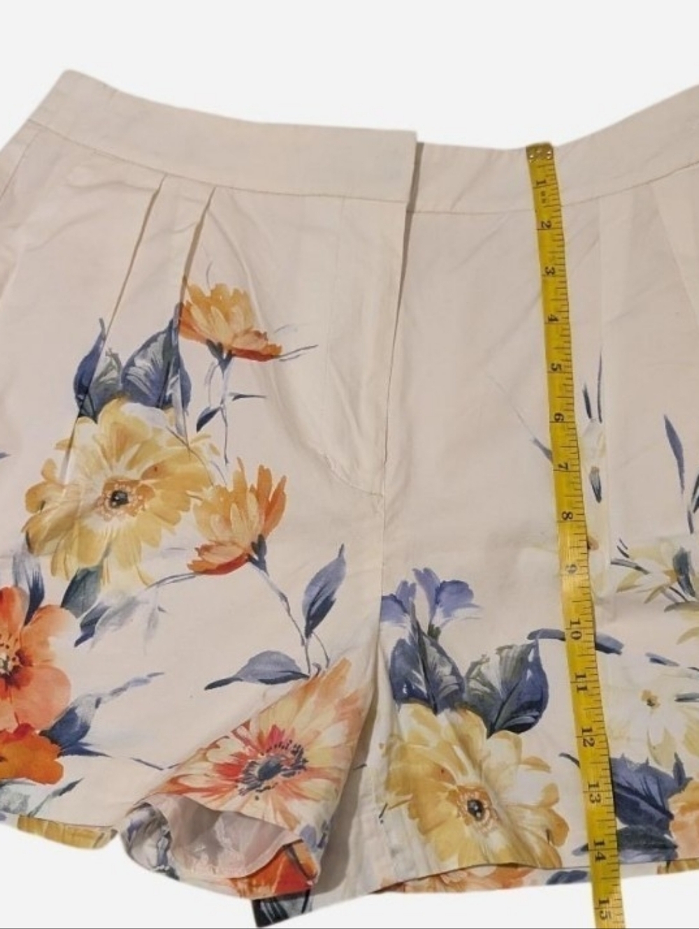 Pre-owned Express Women's Floral Print Shorts - Picture 7 of 8